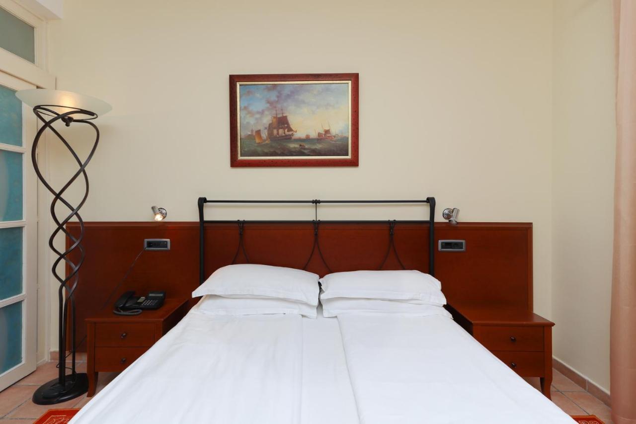 Hotel Splendido Kotor Eksteriør bilde